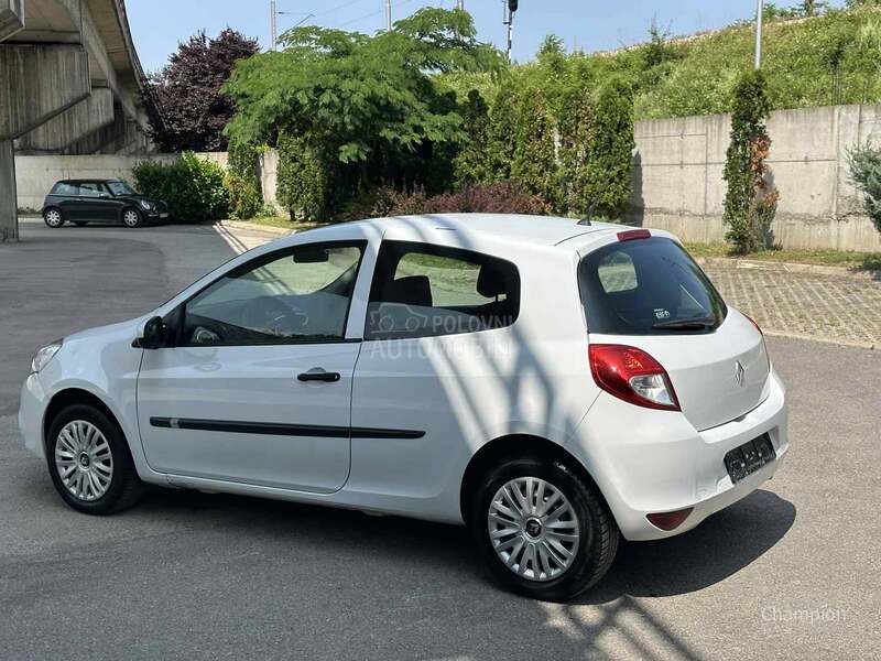 Renault Clio 