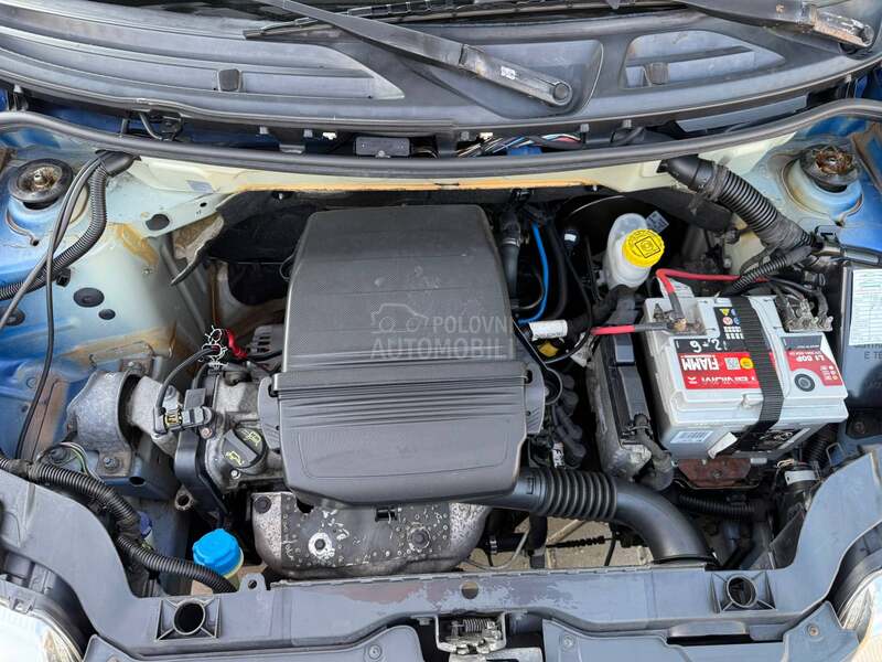 Fiat Panda 1,2b/8.v/lepa