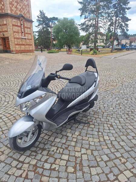 Suzuki Burgman