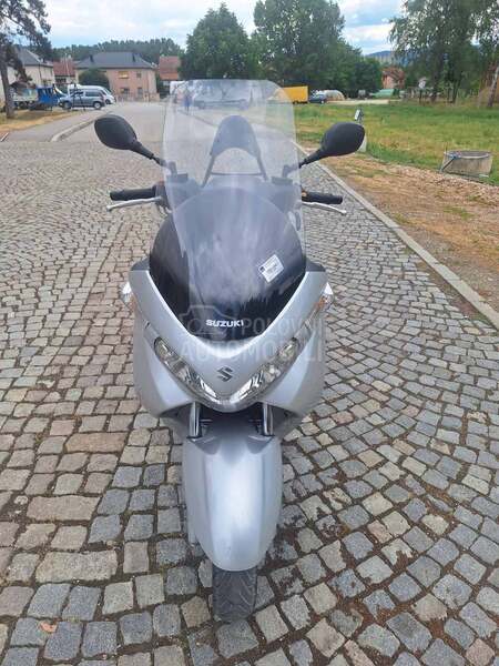 Suzuki Burgman