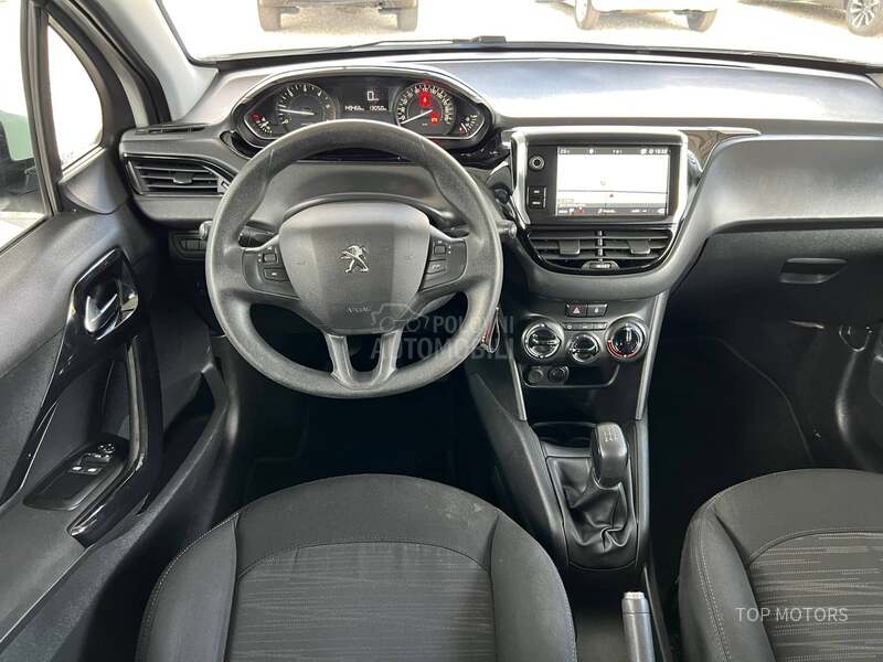 Peugeot 208 ZAMENjEN LANAC