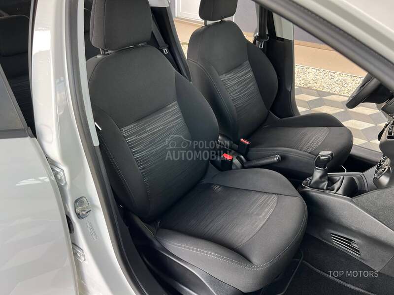 Peugeot 208 ZAMENjEN LANAC
