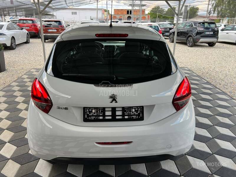 Peugeot 208 ZAMENjEN LANAC