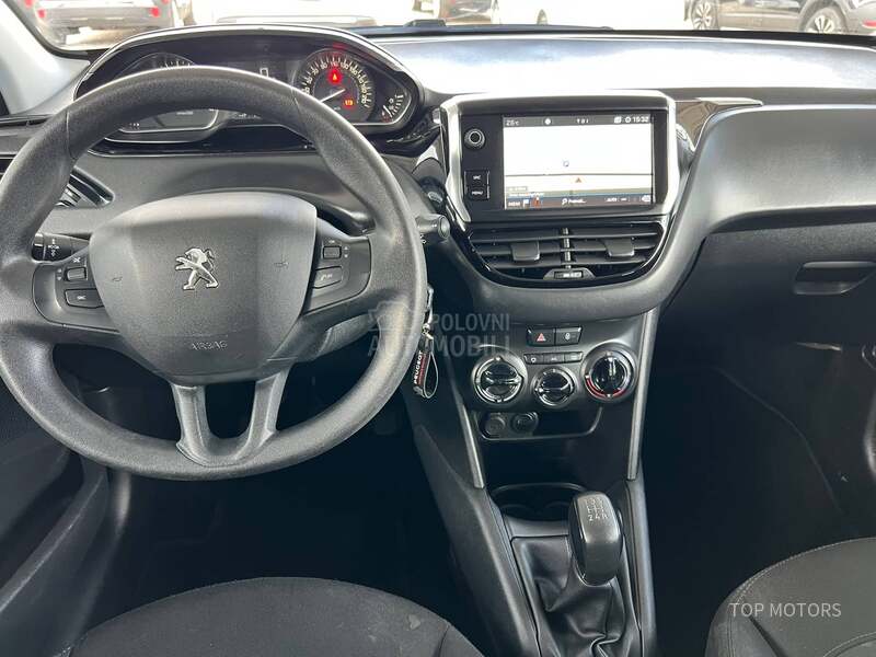 Peugeot 208 ZAMENjEN LANAC