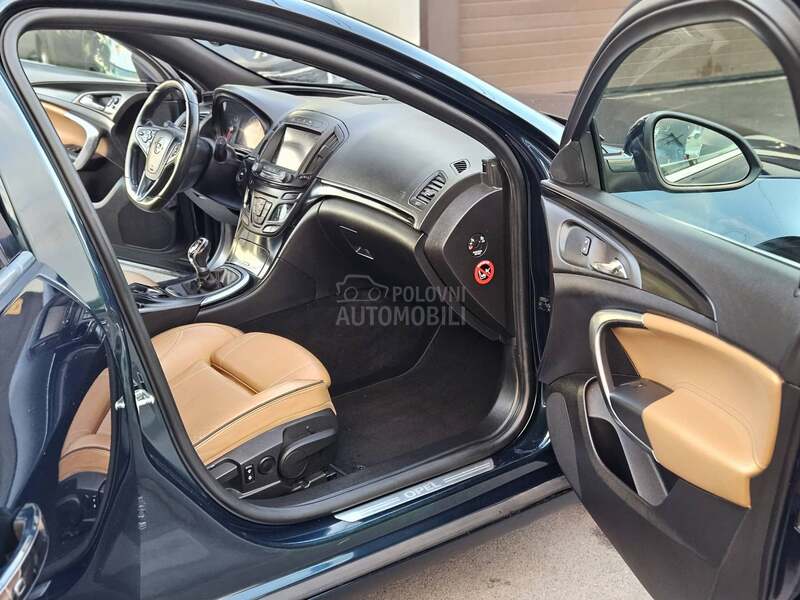 Opel Insignia 2.0cdti