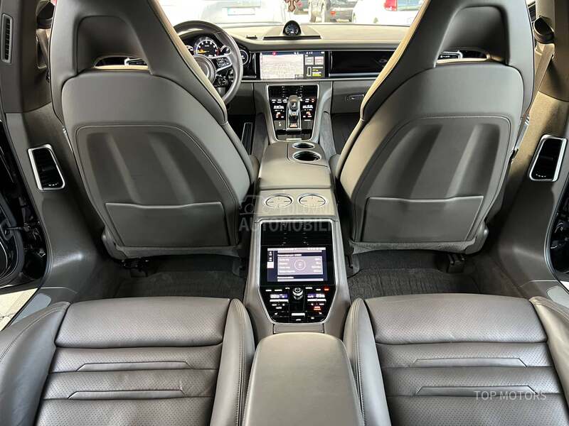 Porsche Panamera 65.000k P.REPORUKA