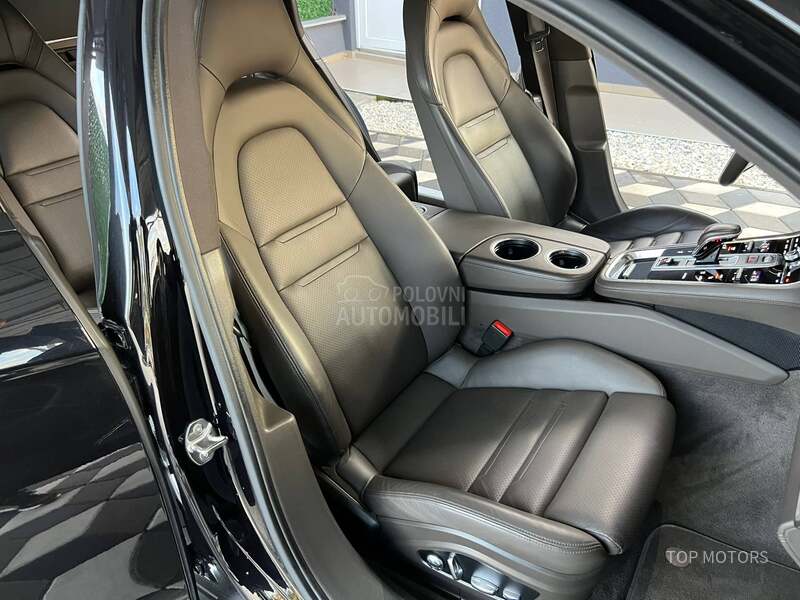 Porsche Panamera 65.000k P.REPORUKA
