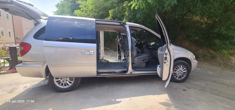 Chrysler Grand Voyager 