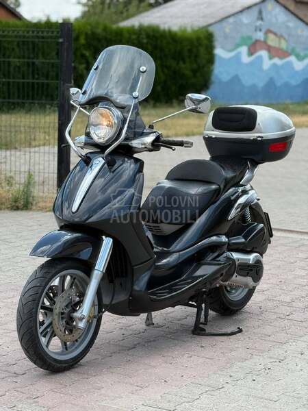 Piaggio Beverly 500