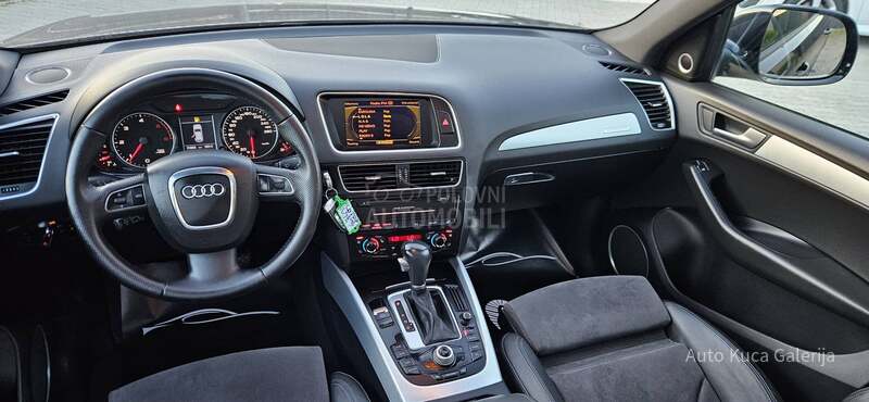 Audi Q5 2.0 S line