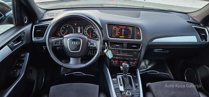Audi Q5 2.0 S line