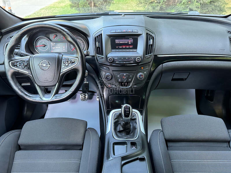 Opel Insignia OPC LINE/LED/BRAON