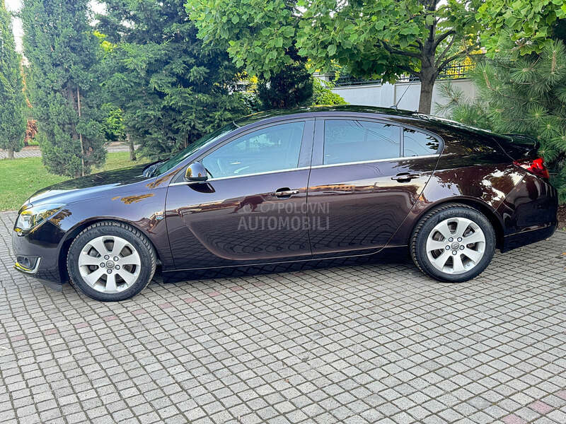 Opel Insignia OPC LINE/LED/BRAON