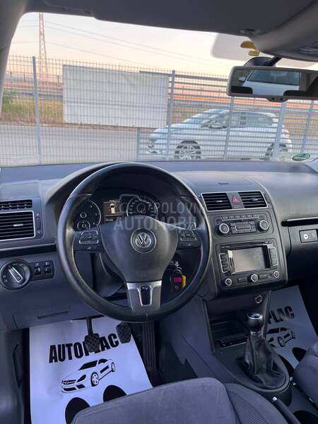 Volkswagen Touran 1.6 tdi