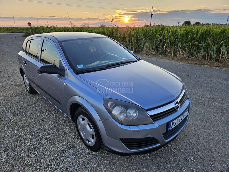 Opel Astra H 1.6. t.o.p