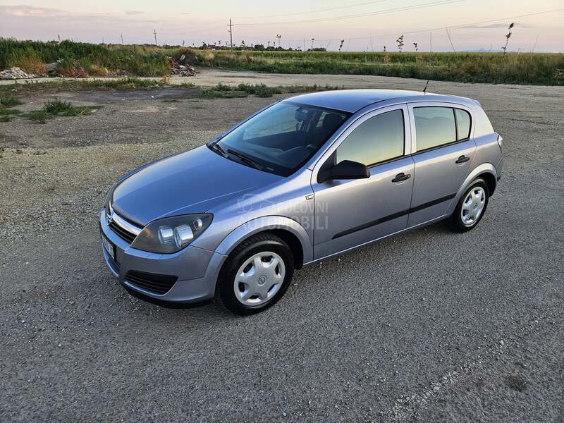 Opel Astra H 1.6. t.o.p