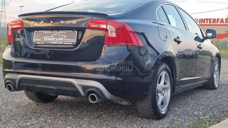 Volvo S60 2.0 d4 R-design