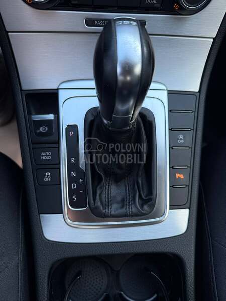 Volkswagen Passat B7 2.0tdi/LED/XENON/DSG