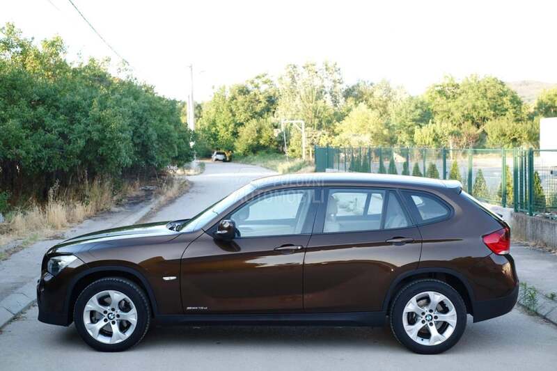 BMW X1 2.0d PREMIUM CH