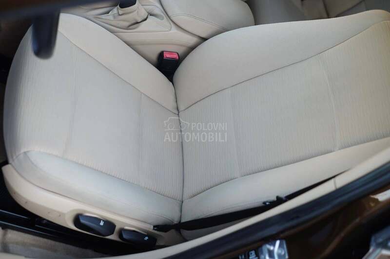 BMW X1 2.0d PREMIUM CH