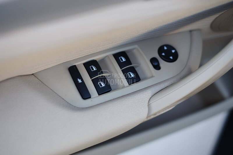 BMW X1 2.0d PREMIUM CH