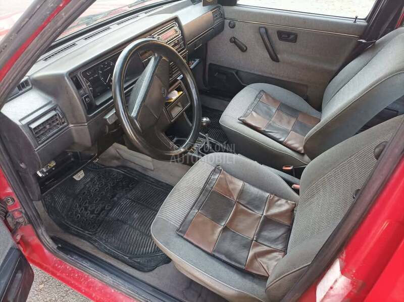 Volkswagen Jetta 1.8 katalizator