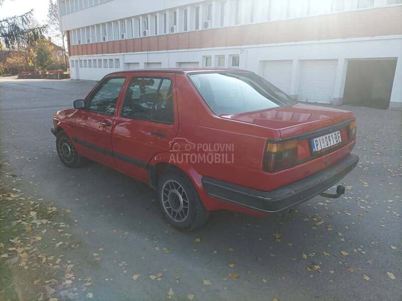 Volkswagen Jetta 1.8 katalizator