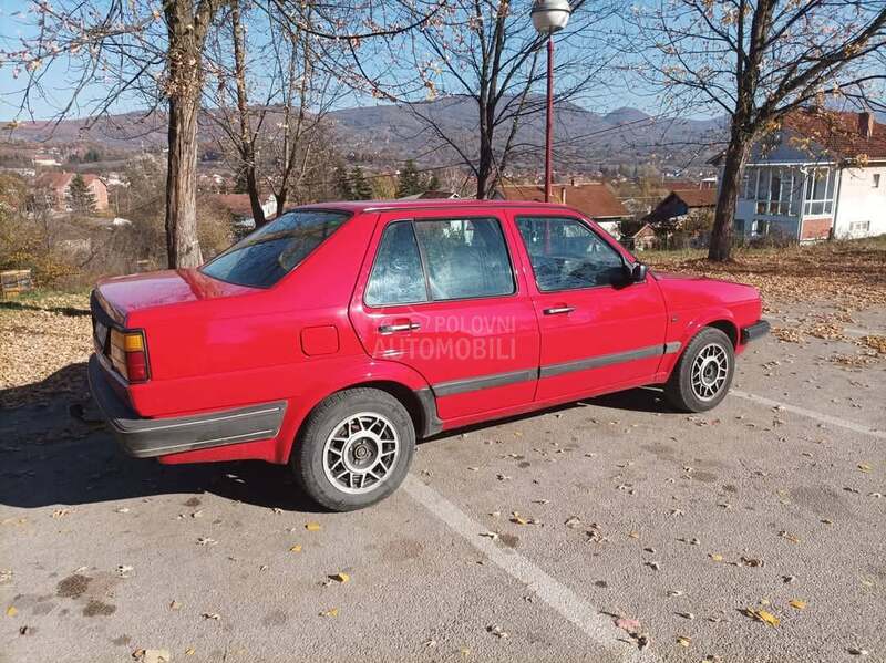 Volkswagen Jetta 1.8 katalizator