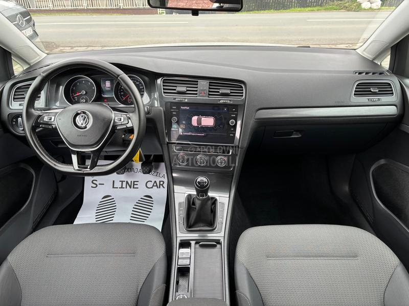 Volkswagen Golf 7 1.4 TGI COMFORTLINE