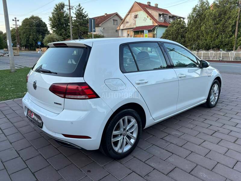 Volkswagen Golf 7 1.4 TGI COMFORTLINE