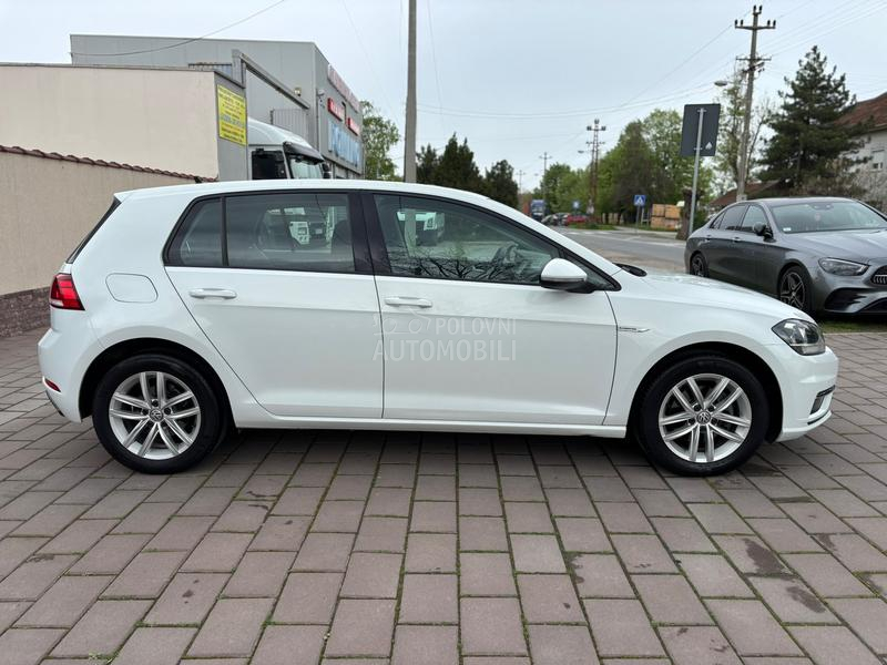 Volkswagen Golf 7 1.4 TGI COMFORTLINE