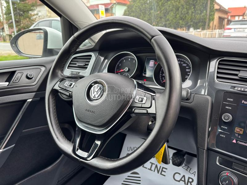 Volkswagen Golf 7 1.4 TGI COMFORTLINE