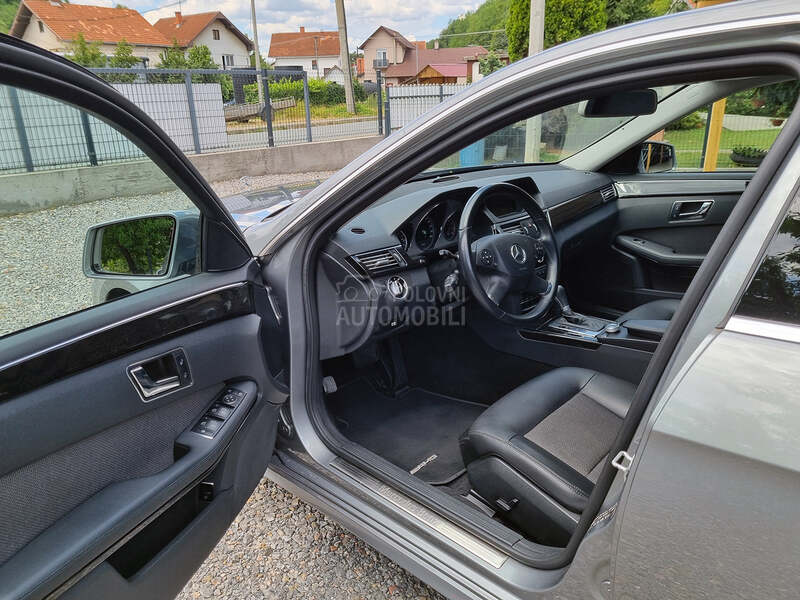 Mercedes Benz E 200 CGI 1.8 turbo