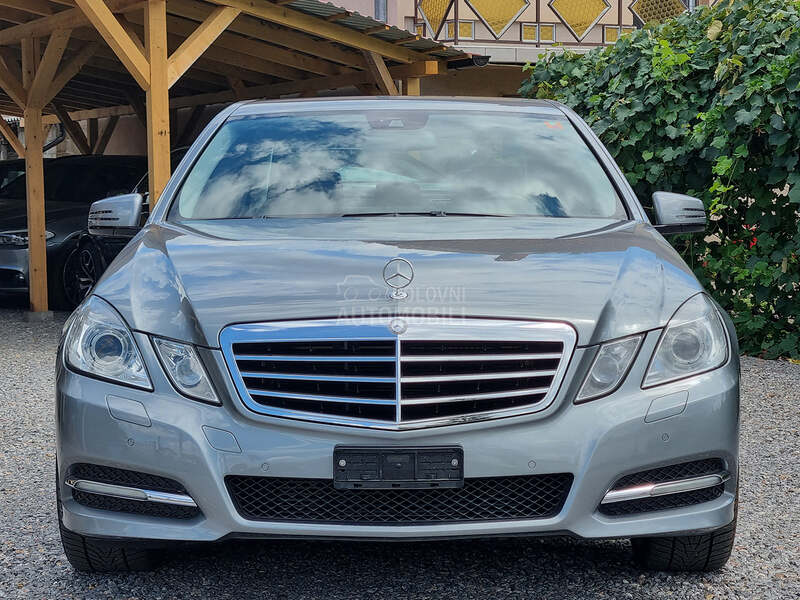Mercedes Benz E 200 CGI 1.8 turbo