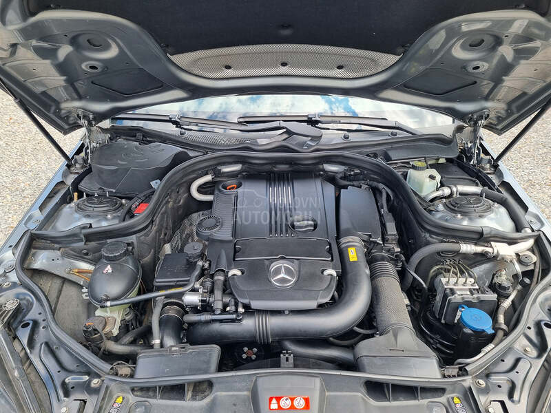 Mercedes Benz E 200 CGI 1.8 turbo