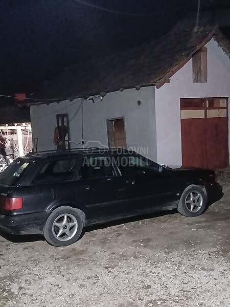 Audi 80 