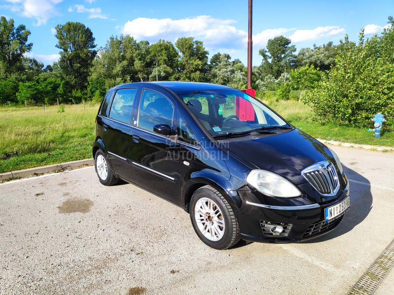 Lancia Musa 1.4TNG