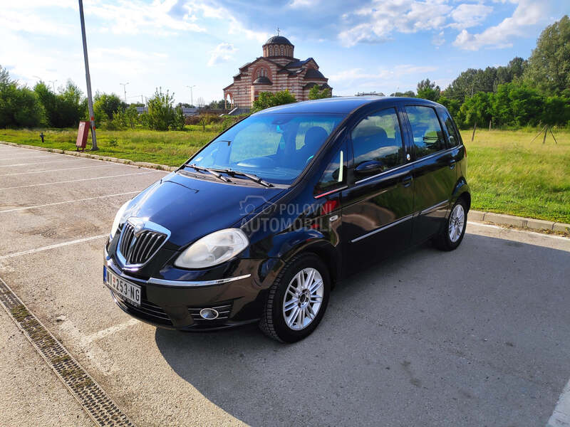 Lancia Musa 1.4TNG