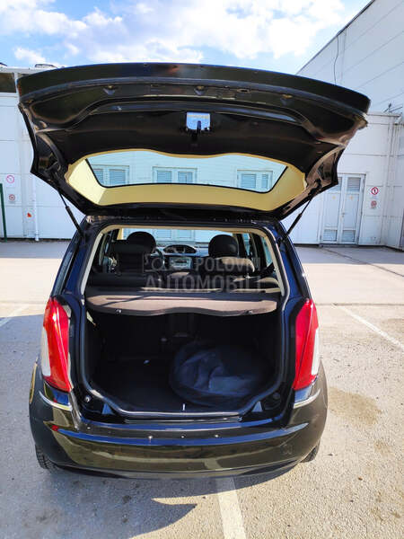 Lancia Musa 1.4TNG
