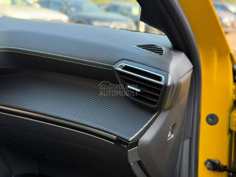 Peugeot 208 GT/3DVirtual/Kamera