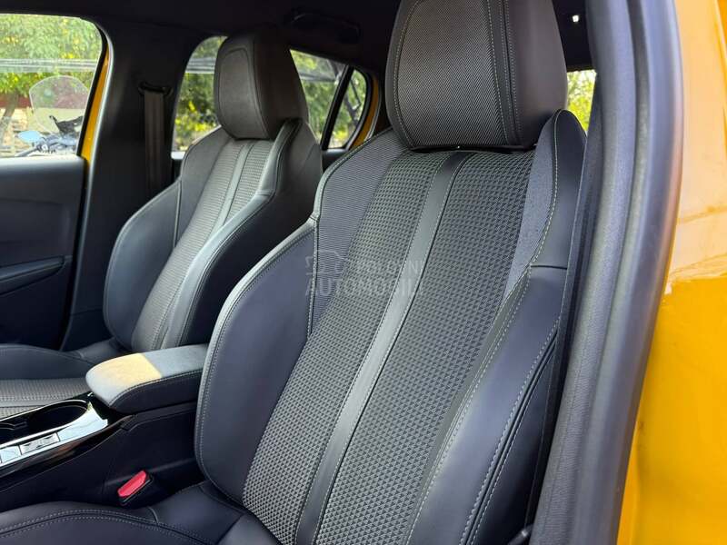 Peugeot 208 GT/3DVirtual/Kamera
