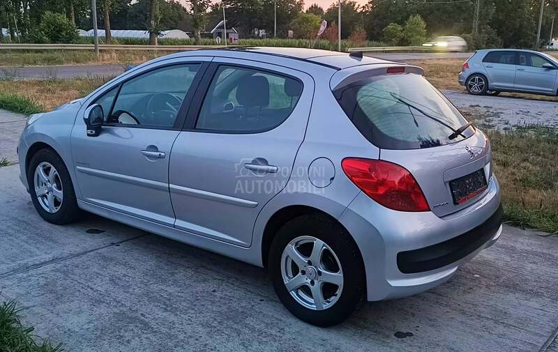 Peugeot 207 1.4 hdi P.AN.O.R.A.M