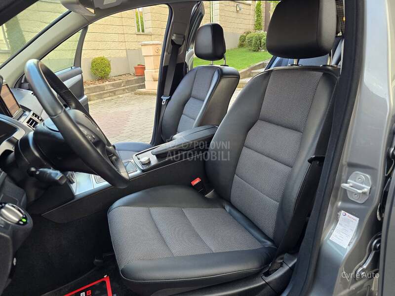 Mercedes Benz C 220 2.2 CDI BAŠ N0V