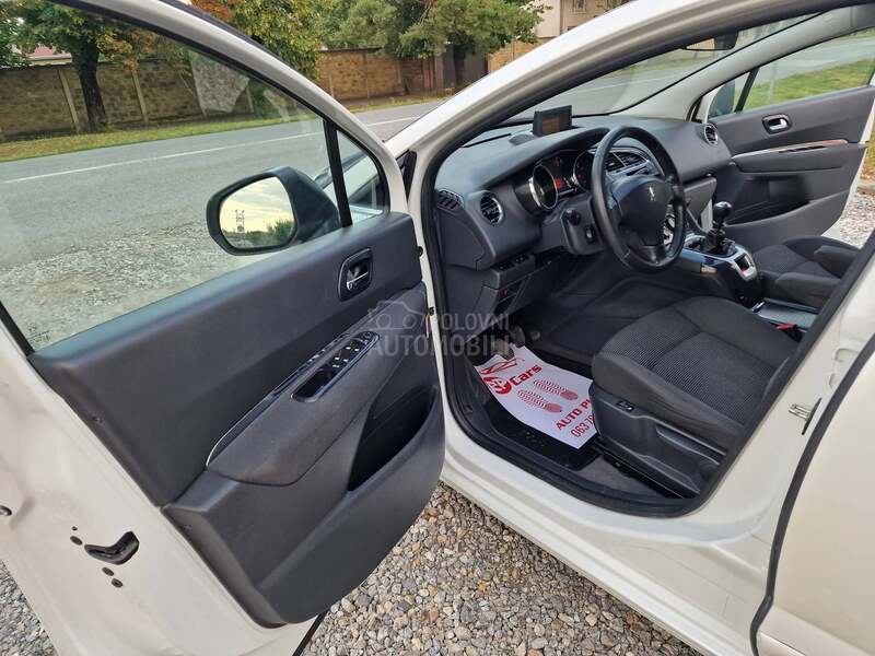 Peugeot 5008 1.6. HDI ALLURE