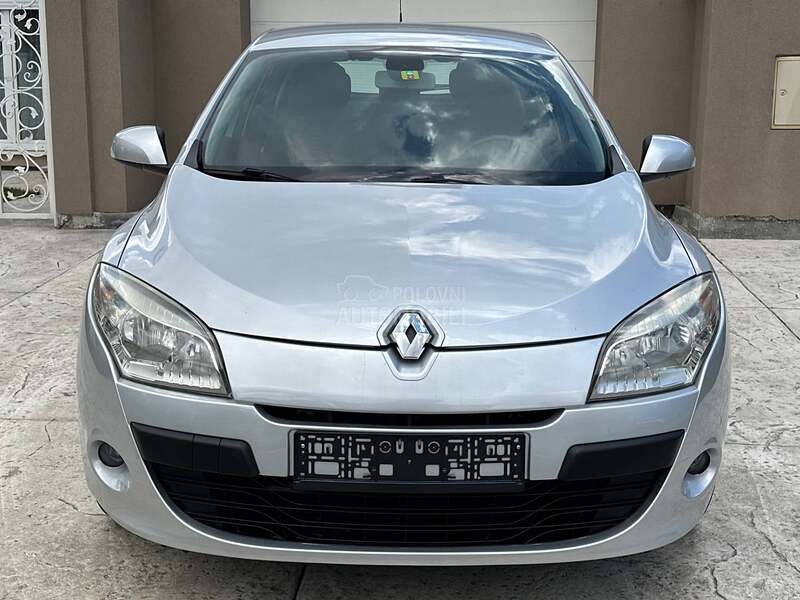 Renault Megane 1.6 16V DINAMIQ
