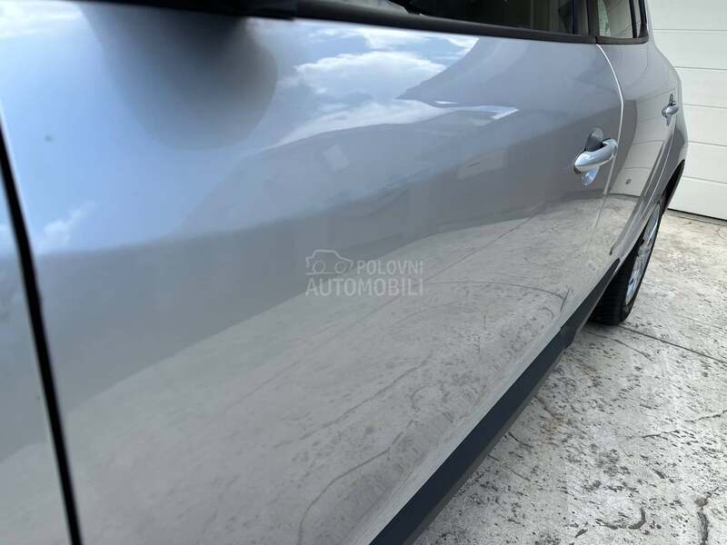 Renault Megane 1.6 16V DINAMIQ