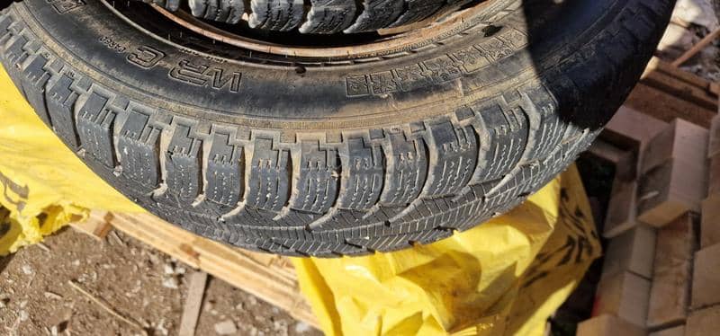 Nokian 205/75 R16 Sve sezone