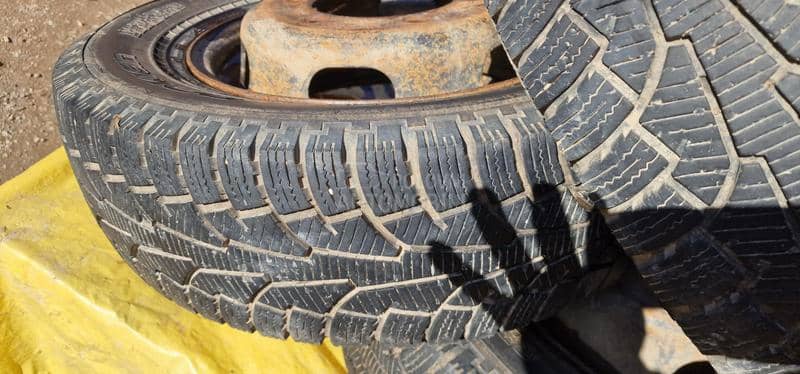 Nokian 205/75 R16 Sve sezone