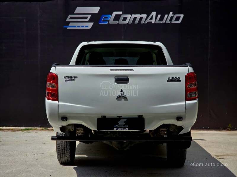 Mitsubishi L200 2.4 DC INVITE