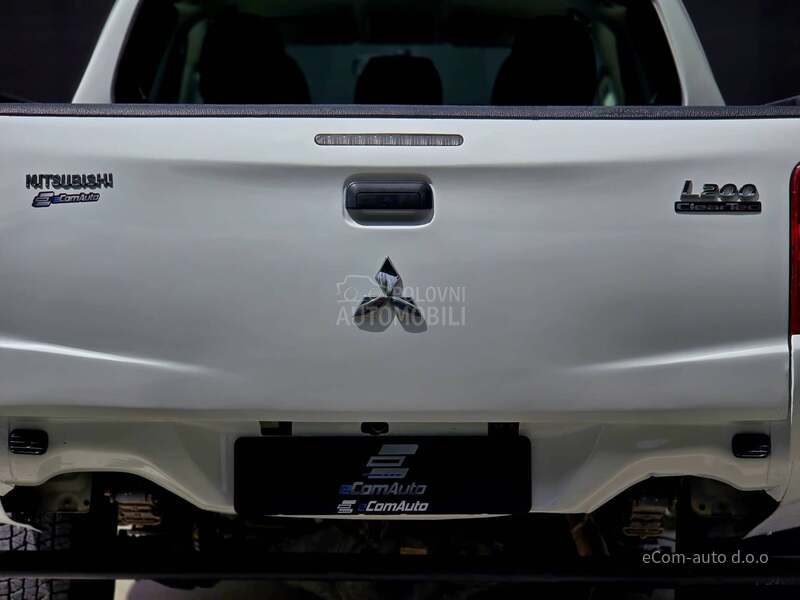 Mitsubishi L200 2.4 DC INVITE